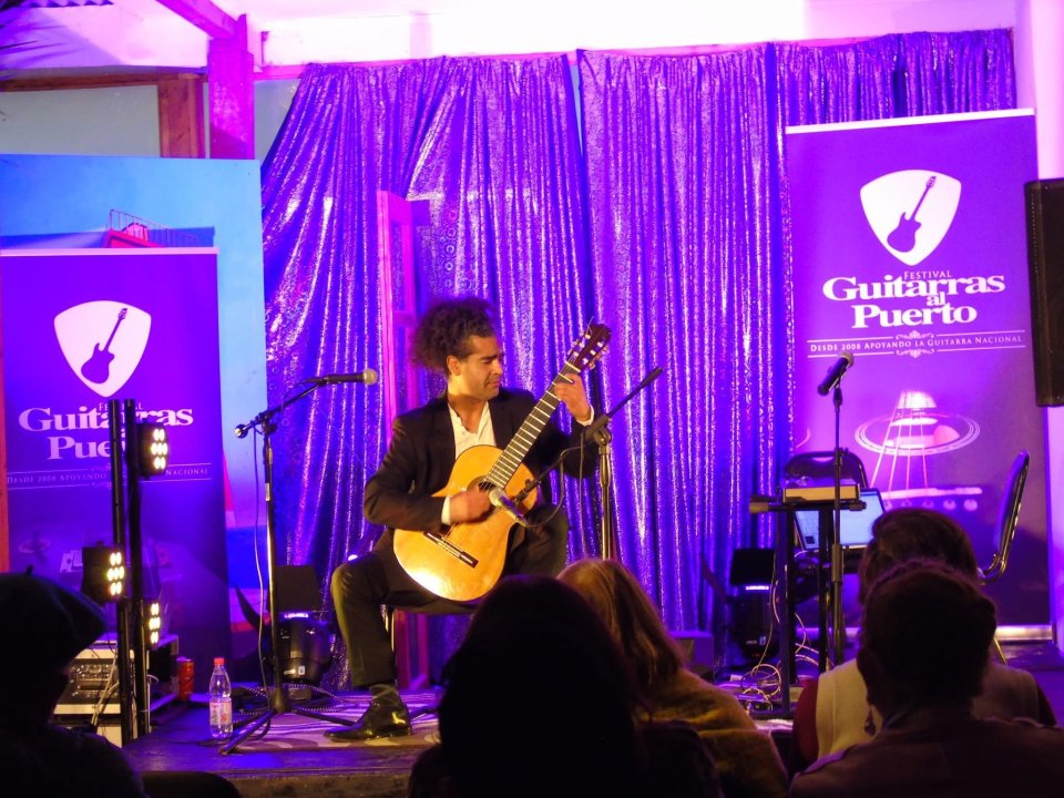 /guitarras-al-puerto-celebra-15-anos-llevando-su-musica-a-caldera-y-huasco