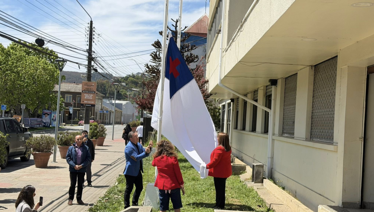 /izamiento-de-la-bandera-evangelica-en-la-delegacion-presidencial-provincial