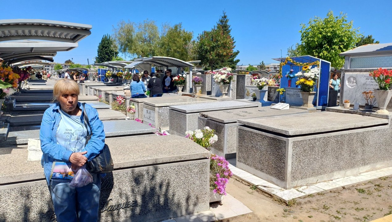 /provincia-de-curico/masiva-visita-al-cementerio-municipal-de-curico
