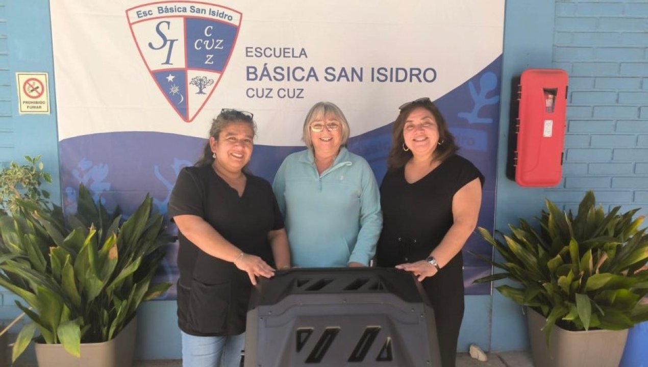 /colegio-de-illapel-moderniza-su-huerto-escolar